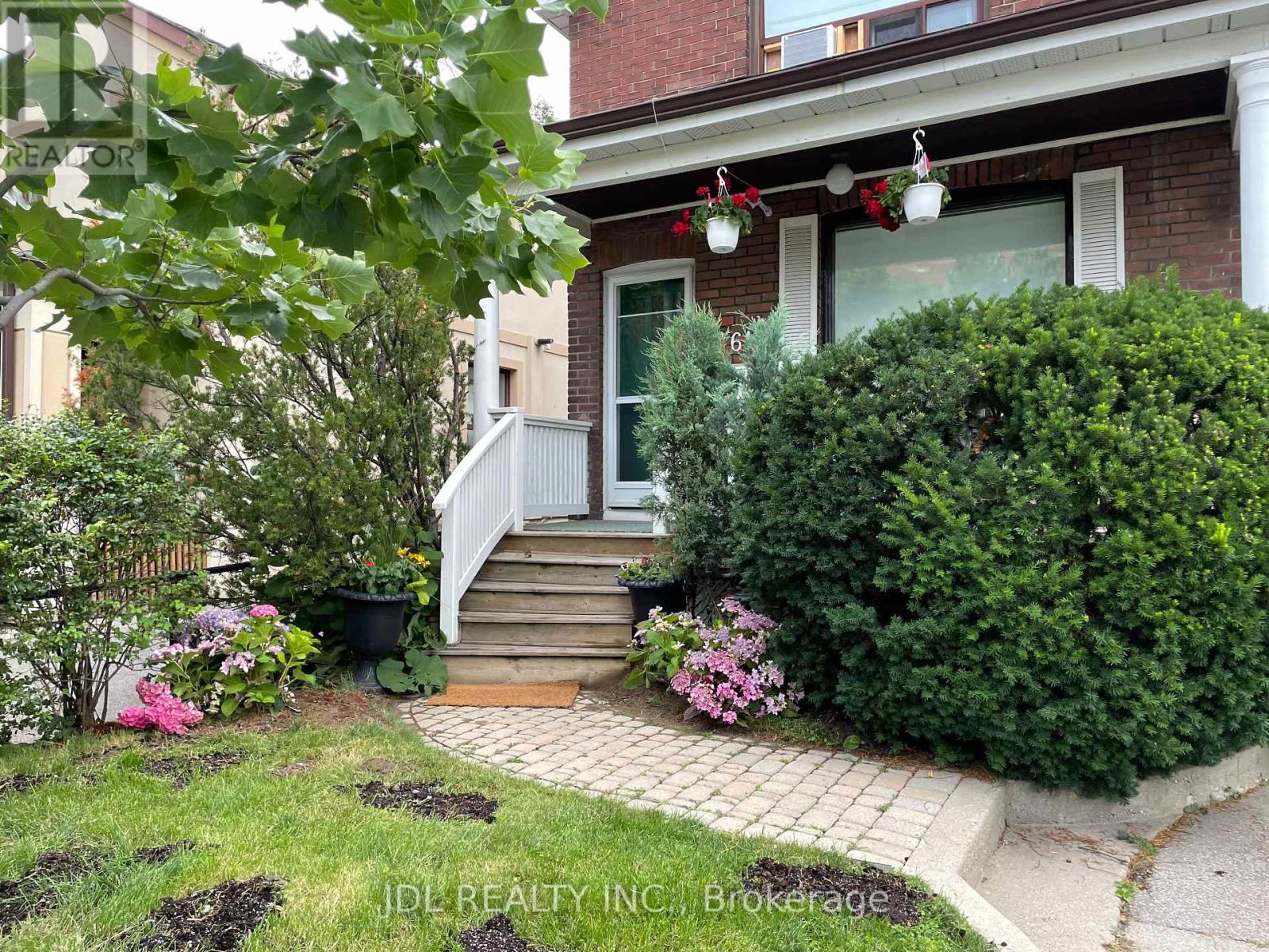 61 GUESTVILLE AVENUE