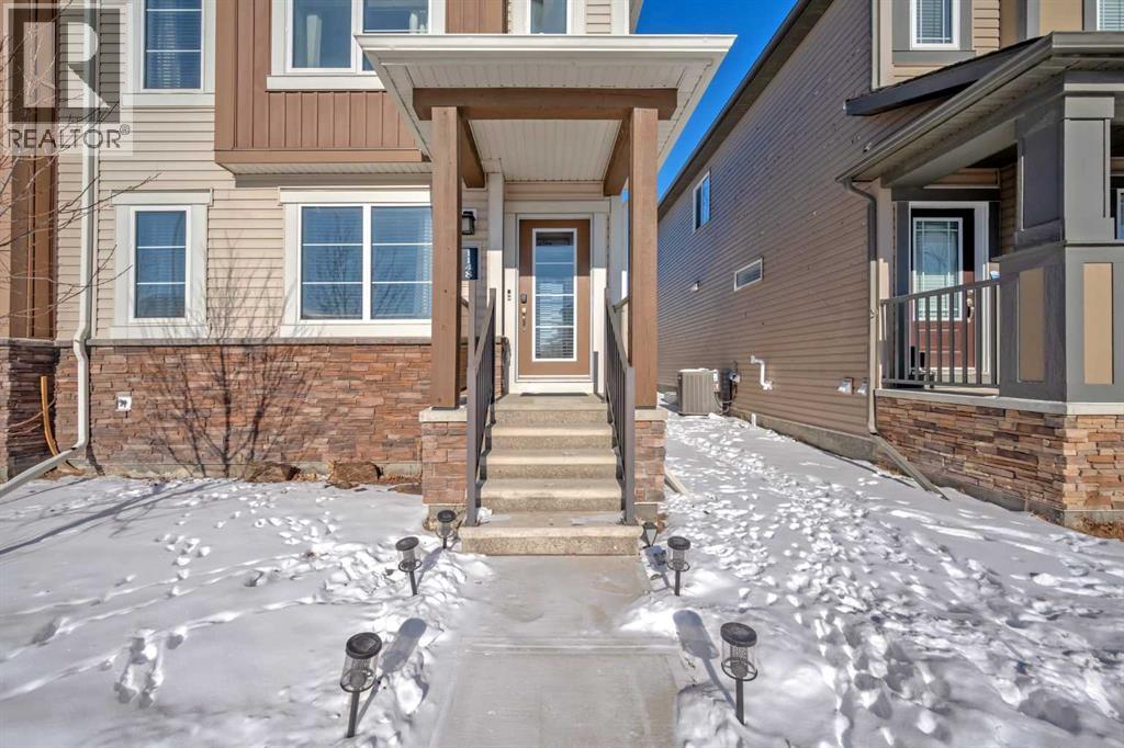 Row / Townhouse for Sale in 1148 140 Avenue NW|Calgary, Alberta T3P0Y9 3