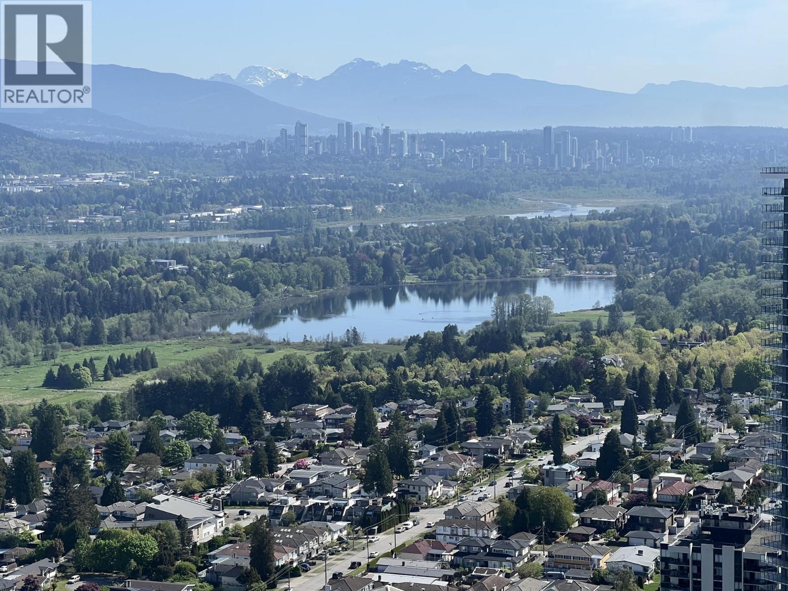 4001 6000 MCKAY AVENUE|Burnaby, British Columbia V5H0K2
