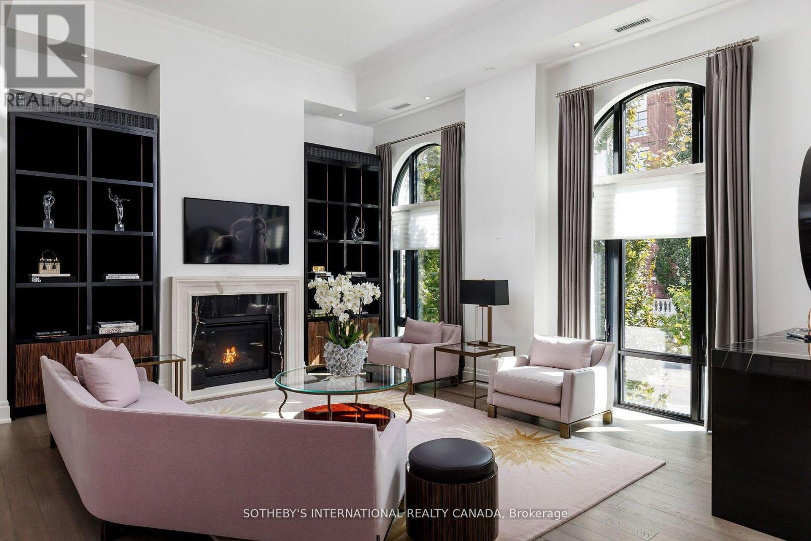 Row / Townhouse for Sale in TH 2 - 4 THE KINGSWAY|Toronto (Kingsway South), Ontario M8X2T1 5