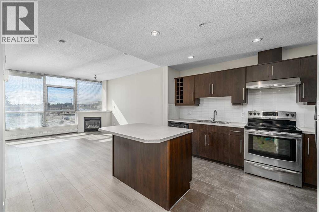Apartment for Sale in 304, 55 Spruce Place SW|Calgary, Alberta T3C3X5 2