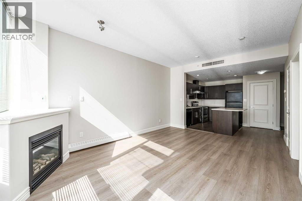 Apartment for Sale in 304, 55 Spruce Place SW|Calgary, Alberta T3C3X5 4