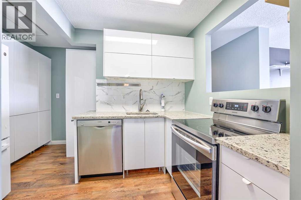 Apartment for Sale in 35B, 231 Heritage Drive SE|Calgary, Alberta T2N1N2 3