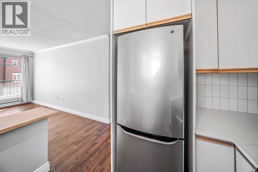 Apartment for Sale in 207, 808 Royal Avenue SW|Calgary, Alberta T2T0L3 4