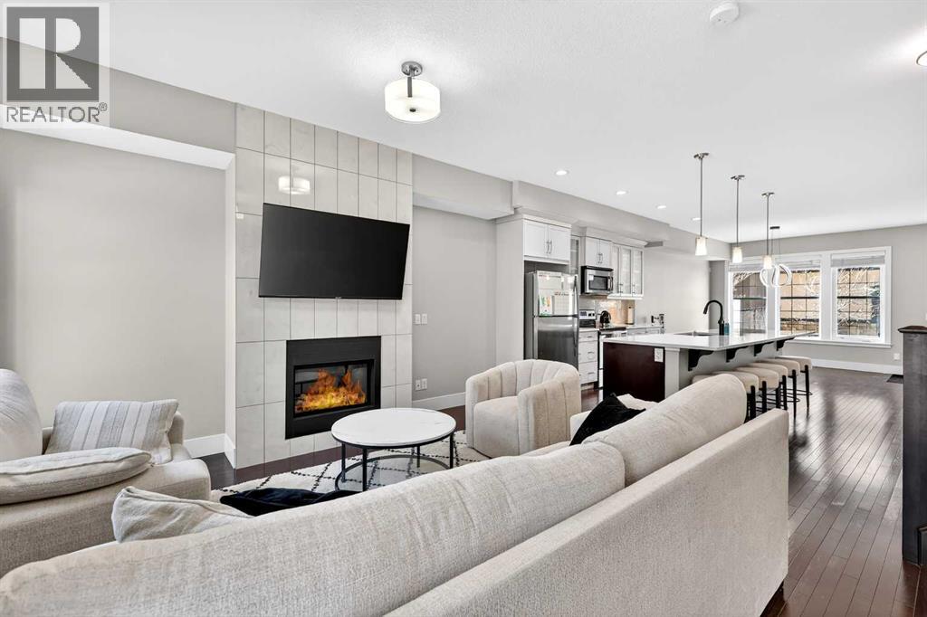 Row / Townhouse for Sale in 548 Quarry Park Boulevard SE|Calgary, Alberta T2C5E8 5