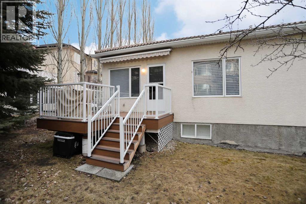 Duplex for Sale in 13 Scimitar Heath NW|Calgary, Alberta T3L2E1 4