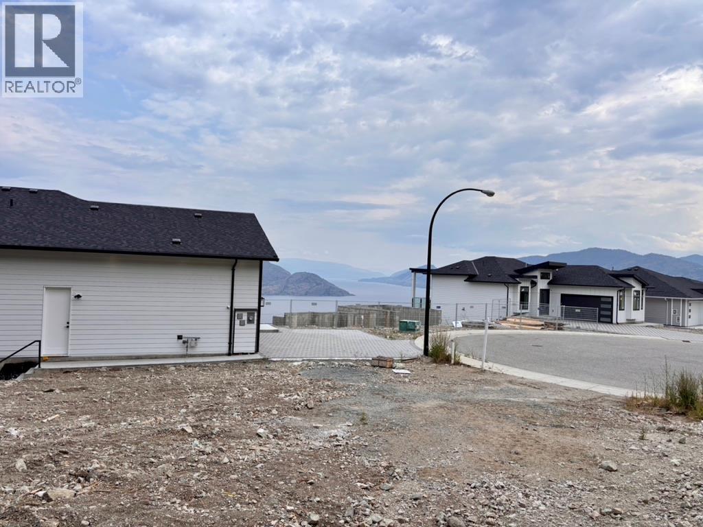 For sale: 6051 Gerrie Road, Peachland, British Columbia V0H1X4 ...
