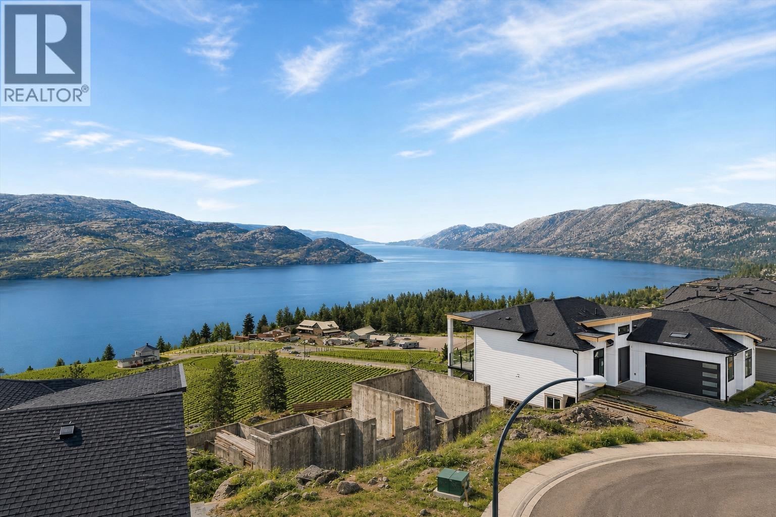 For sale: 6051 Gerrie Road, Peachland, British Columbia V0H1X4 ...