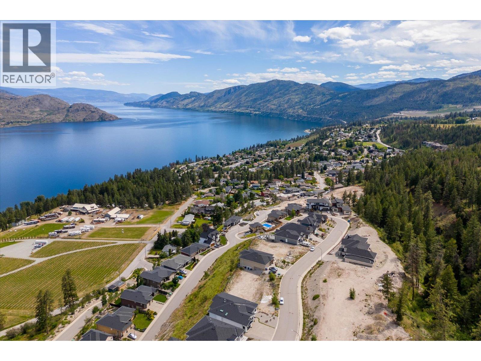 For sale: 6051 Gerrie Road, Peachland, British Columbia V0H1X4 ...