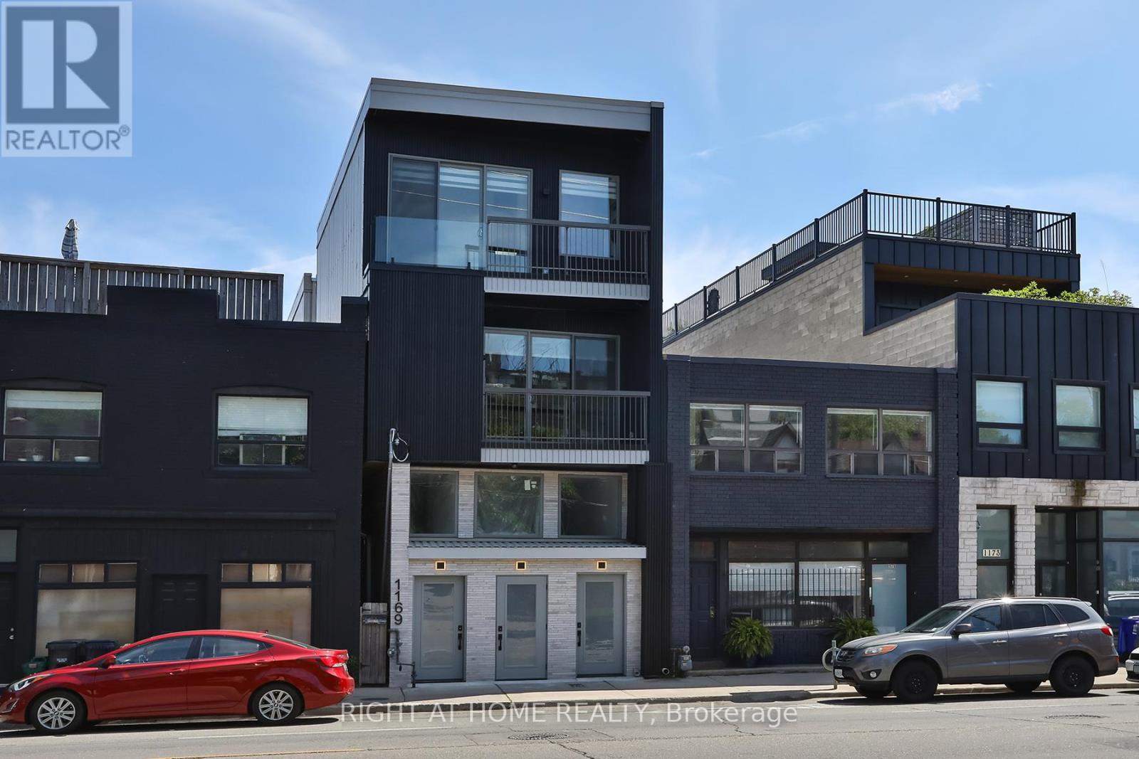 1169 DAVENPORT ROAD · Fourplex, Toronto
