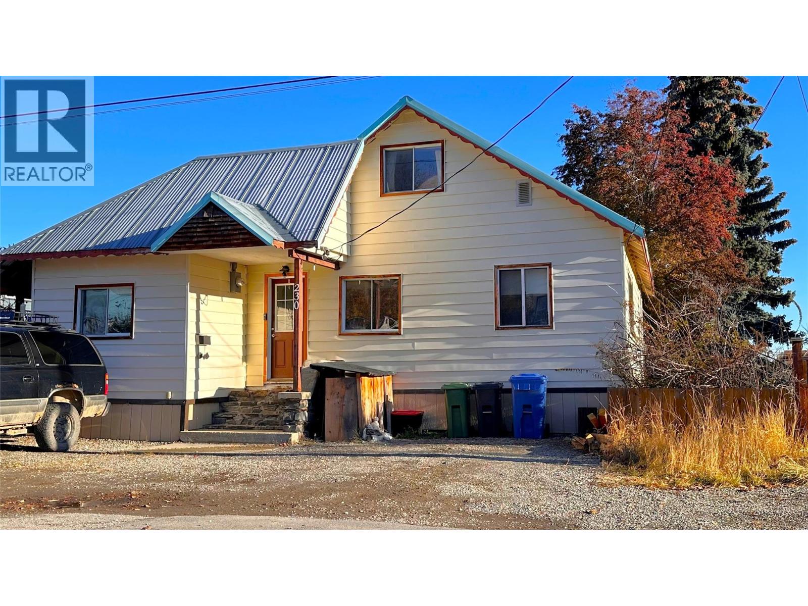 For sale: 230 Cranbrook Street, Kimberley, British Columbia V1A2P1