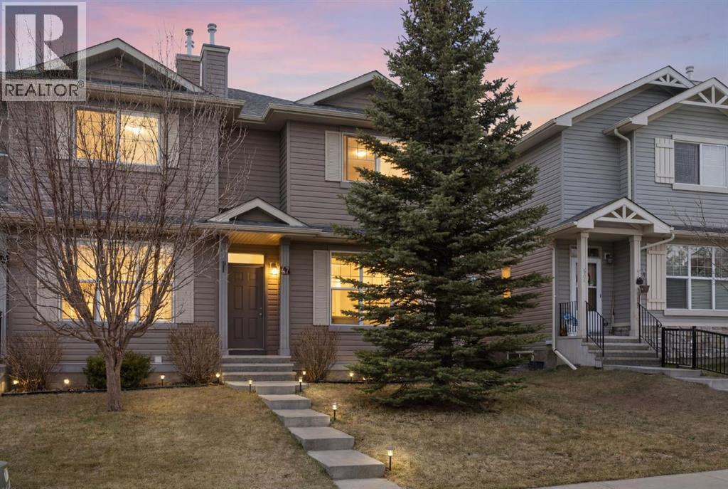 Duplex for Sale in 47 Covehaven Mews NE|Calgary, Alberta T3K0E2