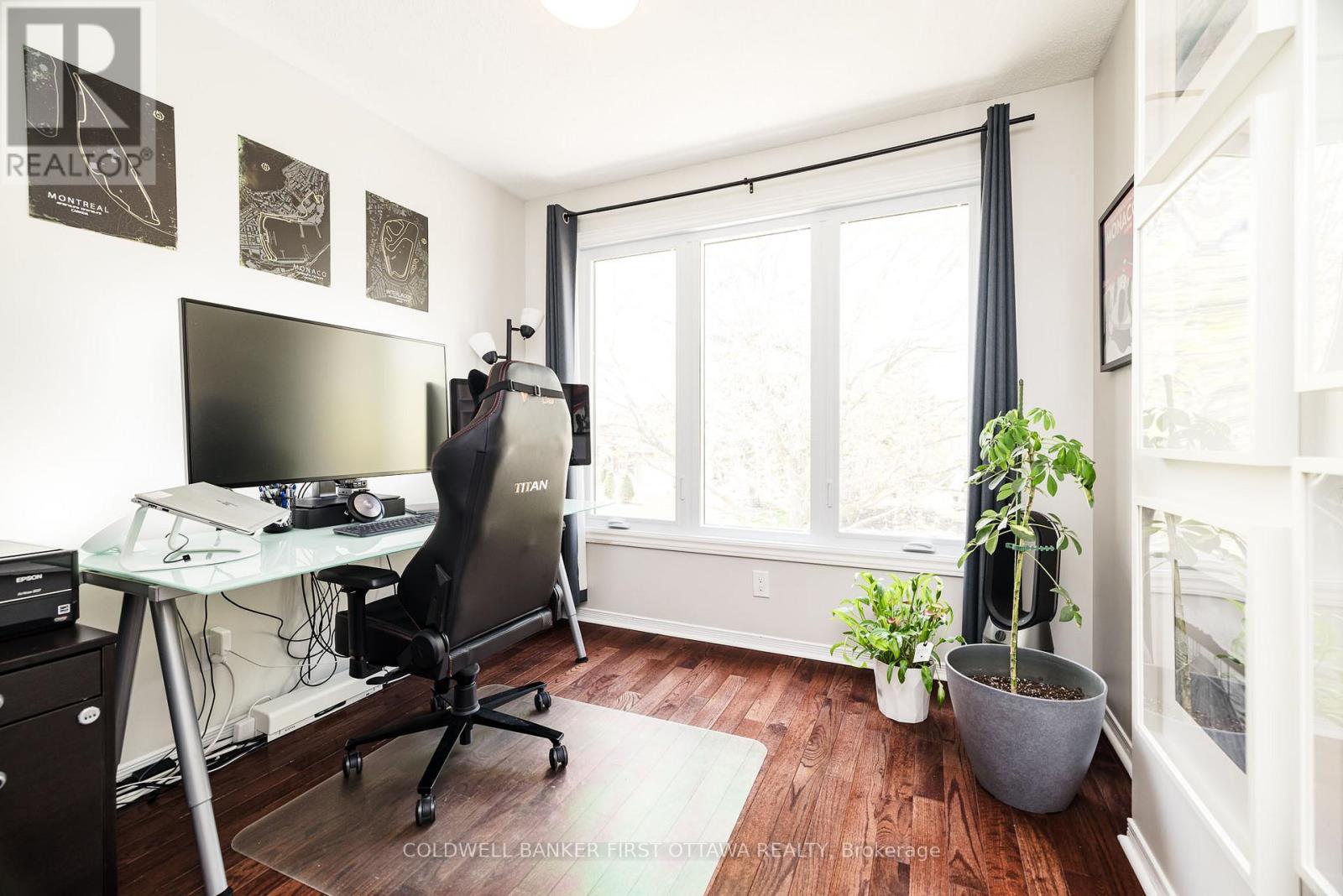 property-image