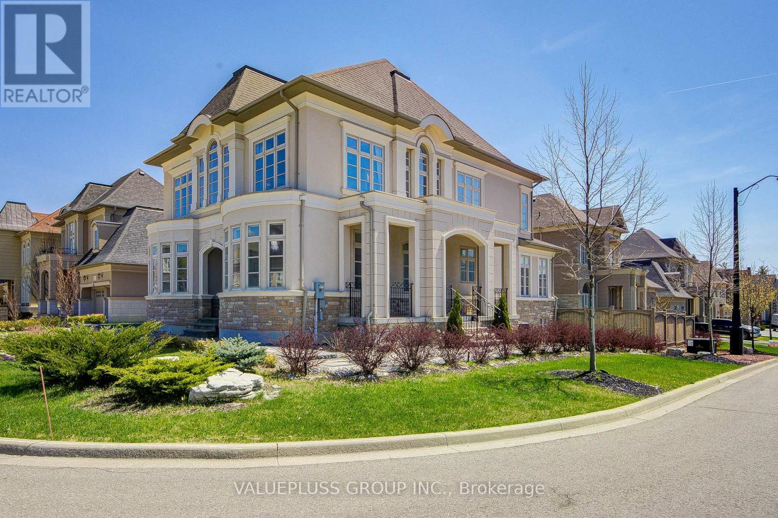 property-image