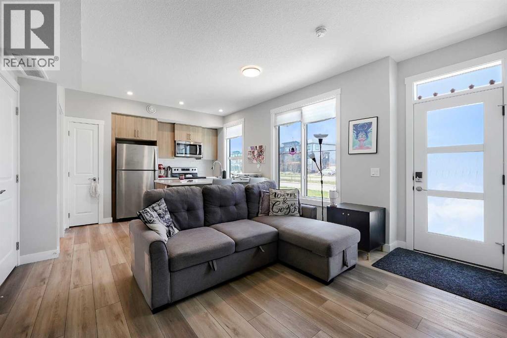 Row / Townhouse for Sale in 20944 Seton Way SE|Calgary, Alberta T3M3T8 4