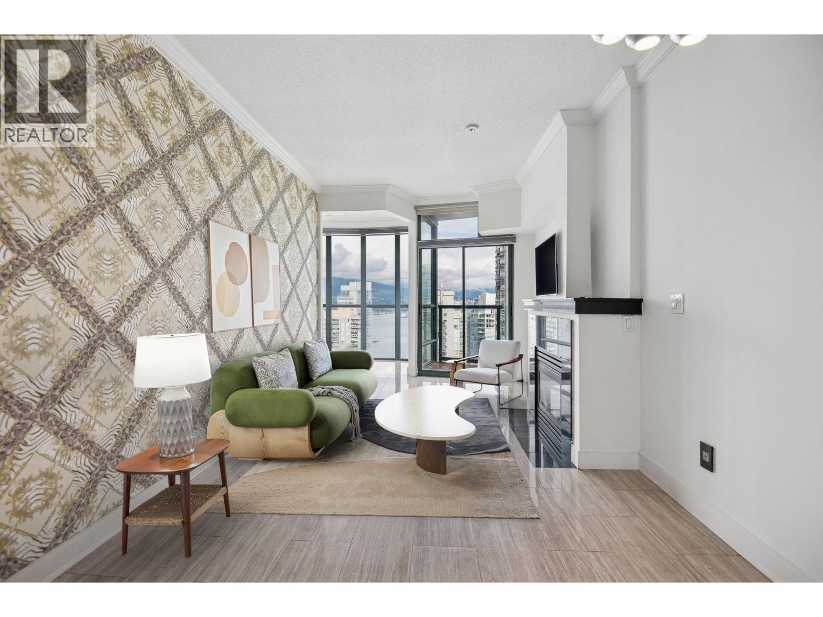 2608 1239 W GEORGIA STREET|Vancouver, British Columbia V6E4R8