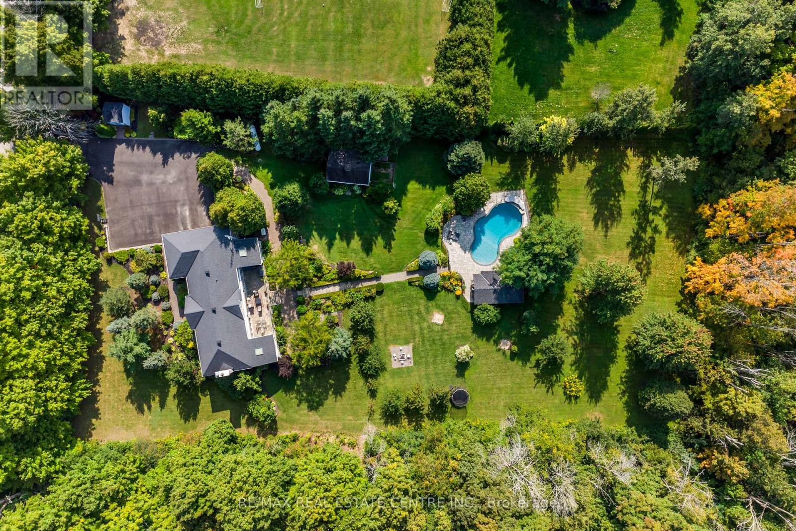 4220 ENNISCLARE DRIVE
