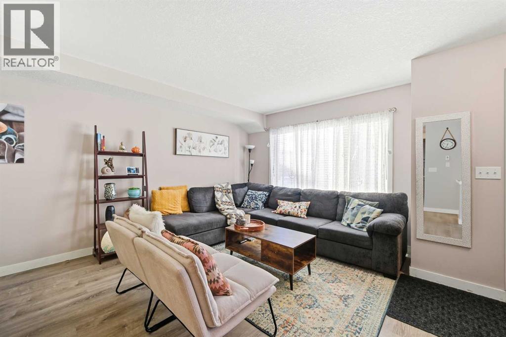Row / Townhouse for Sale in 903, 250 Sage Valley Road NW|Calgary, Alberta T3R0R6 4