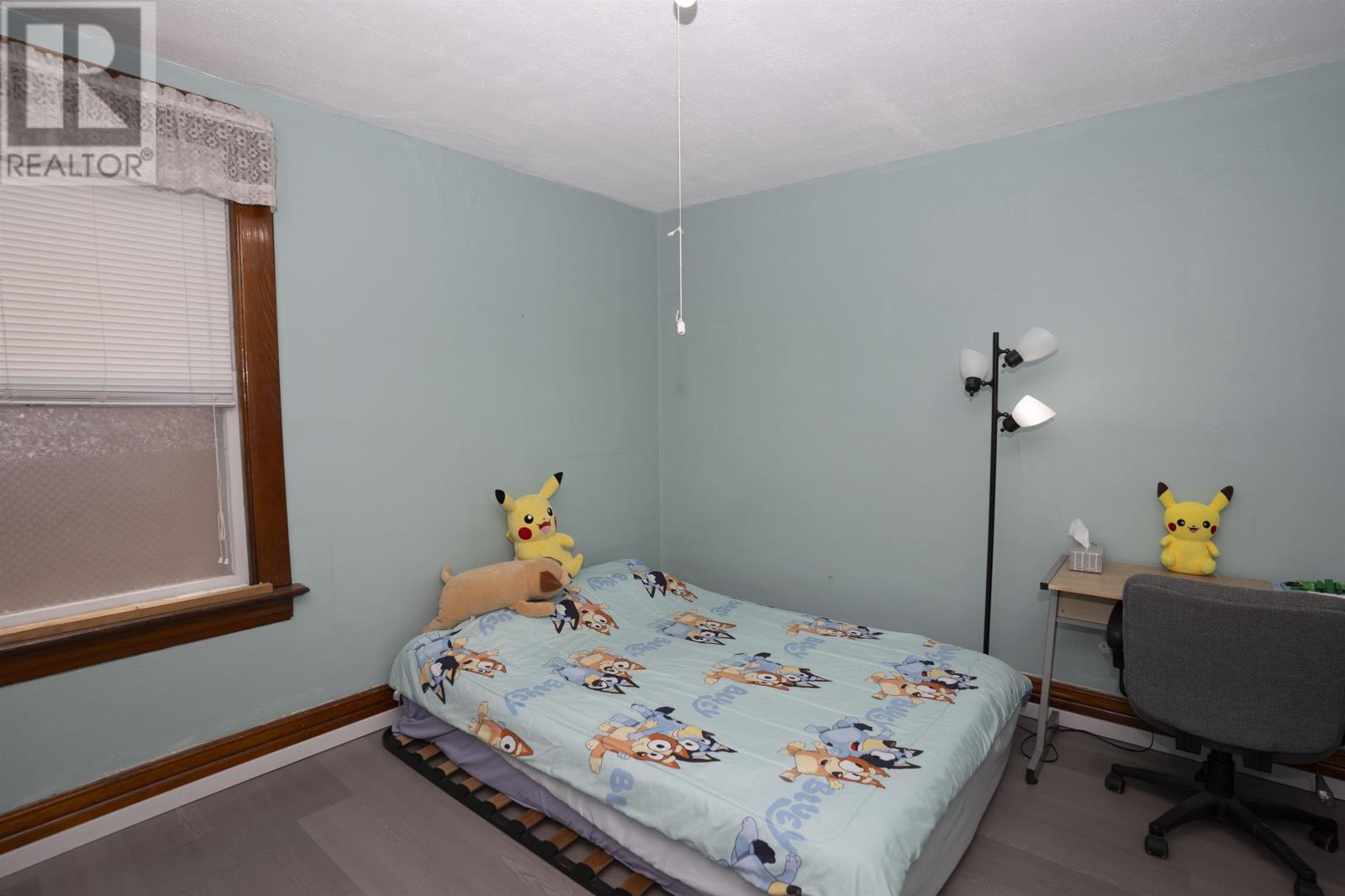 property-image