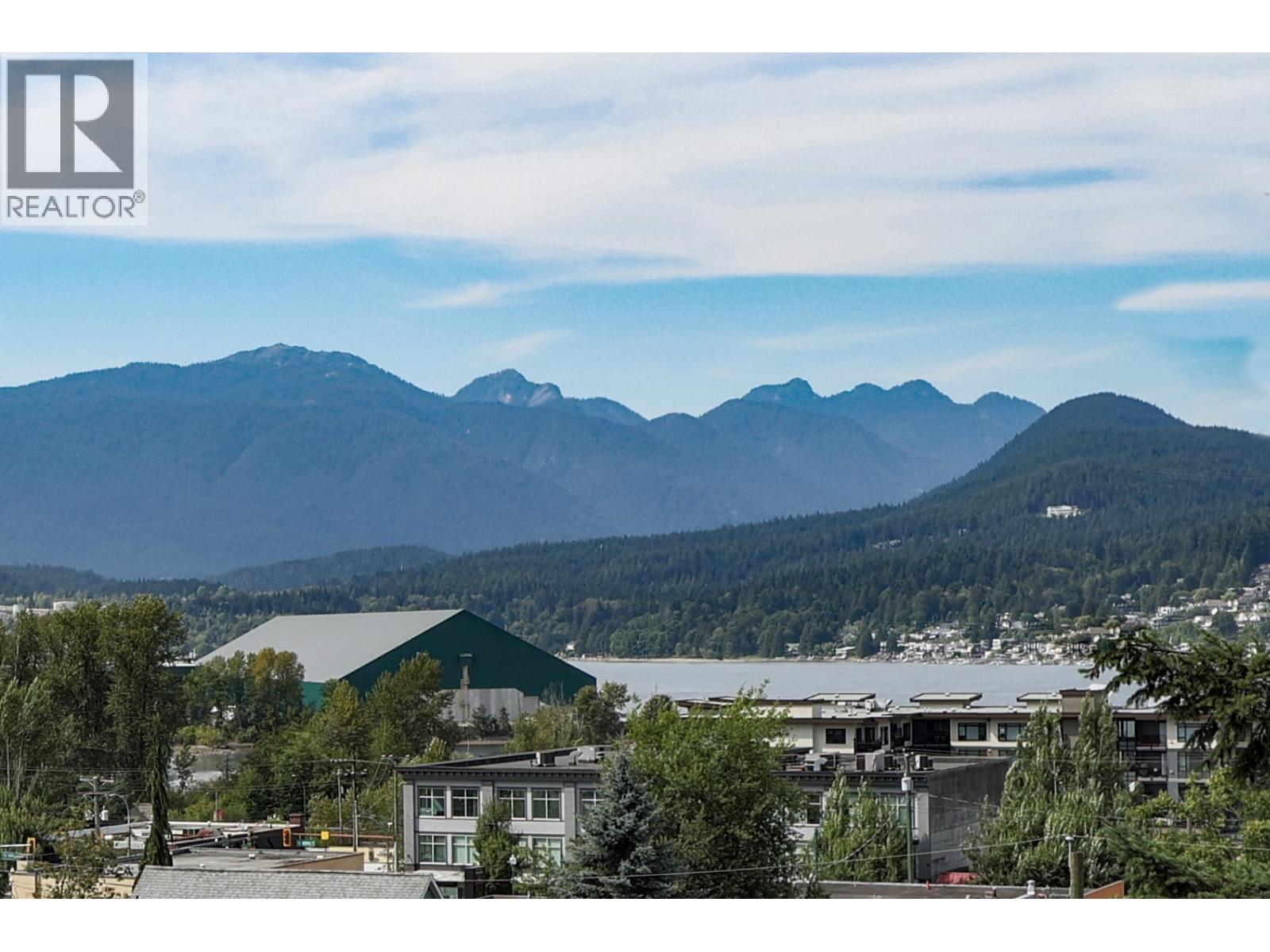For sale: 308 195 MARY STREET, Port Moody, British Columbia V3H2P1