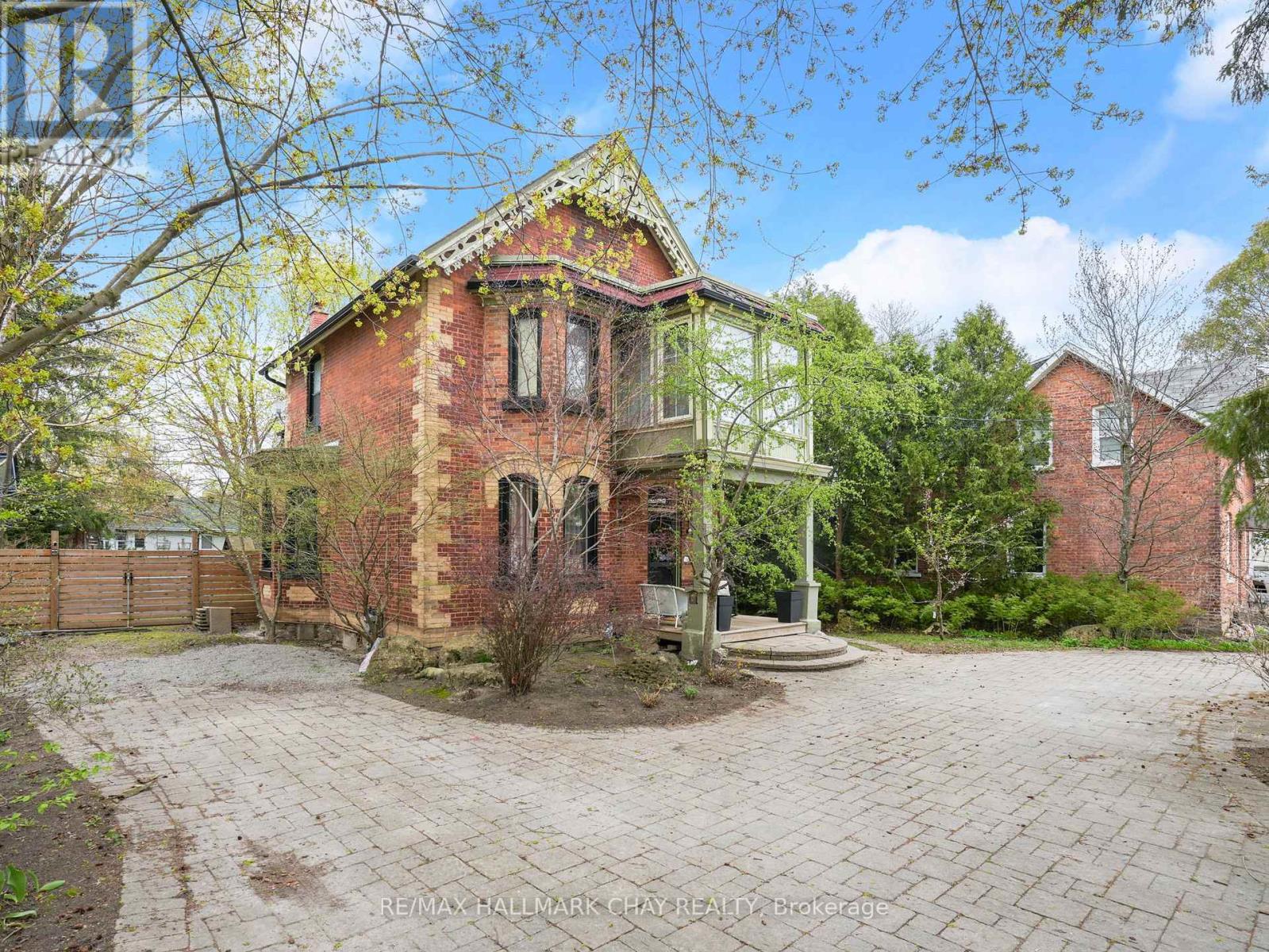 property-image