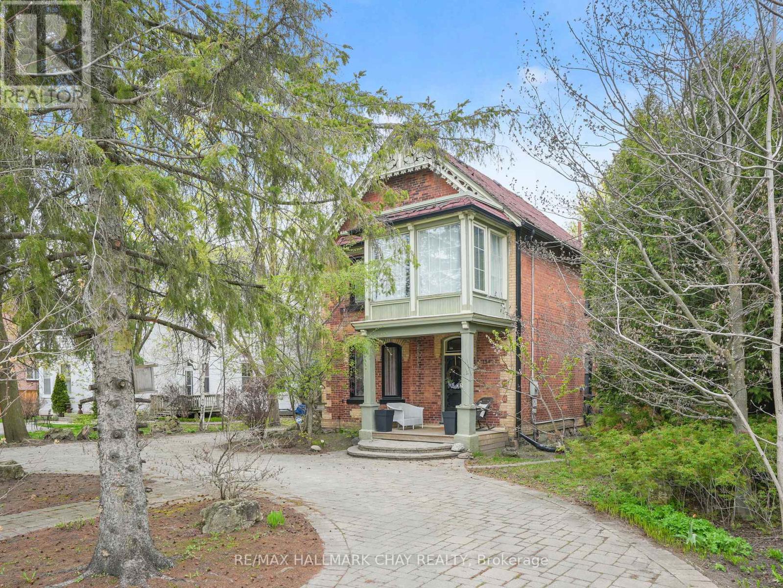 property-image