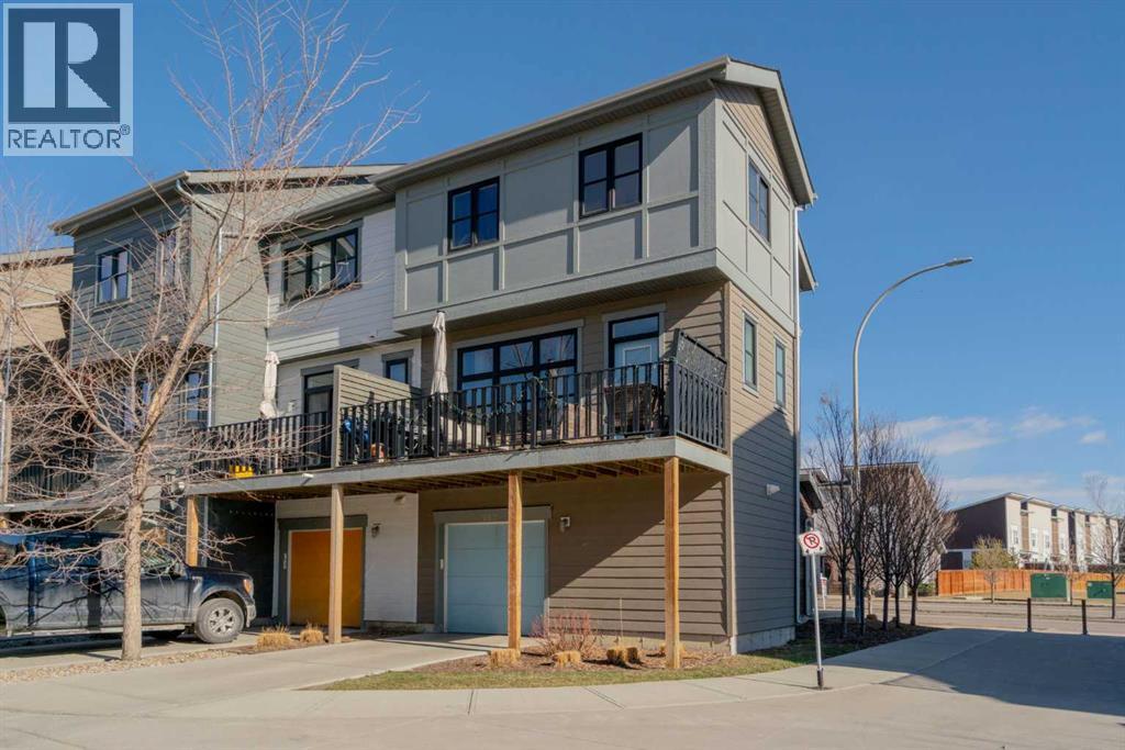 Row / Townhouse for Sale in 960 Walden Drive SE|Calgary, Alberta T2X4C4 3