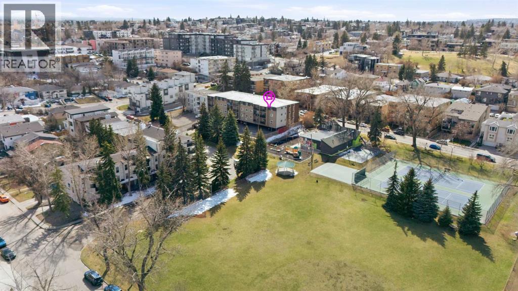 Apartment for Sale in 302, 2508 17 Street SW|Calgary, Alberta T2T4M8 3