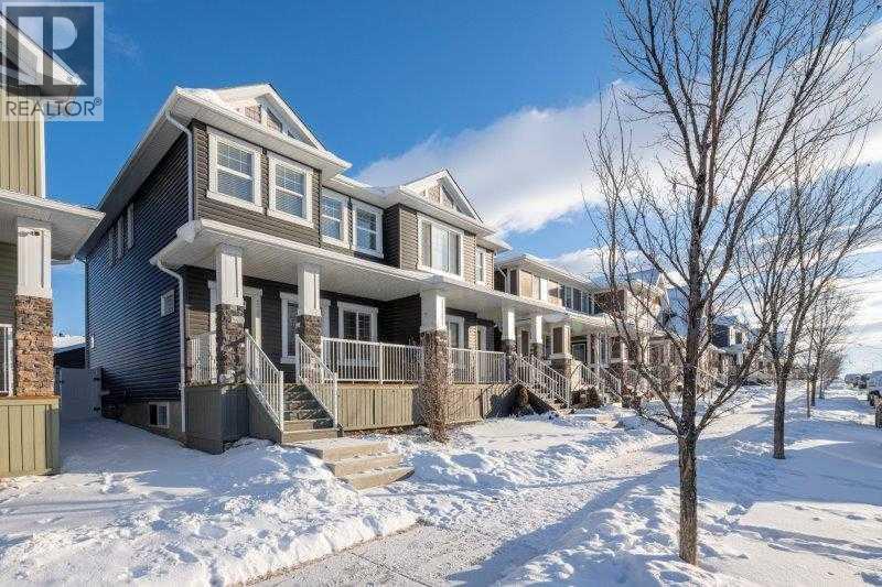 Duplex for Sale in 226 Redstone Drive NE|Calgary, Alberta T3N1B5 2