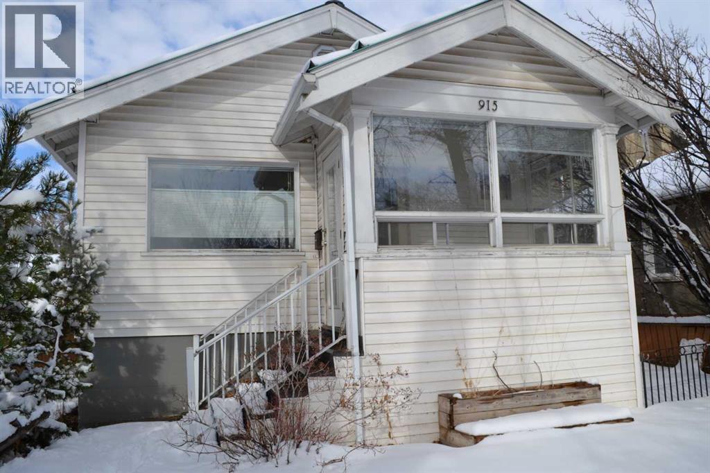 House for Sale in 915 1 Street NW|Calgary, Alberta T2M2R9