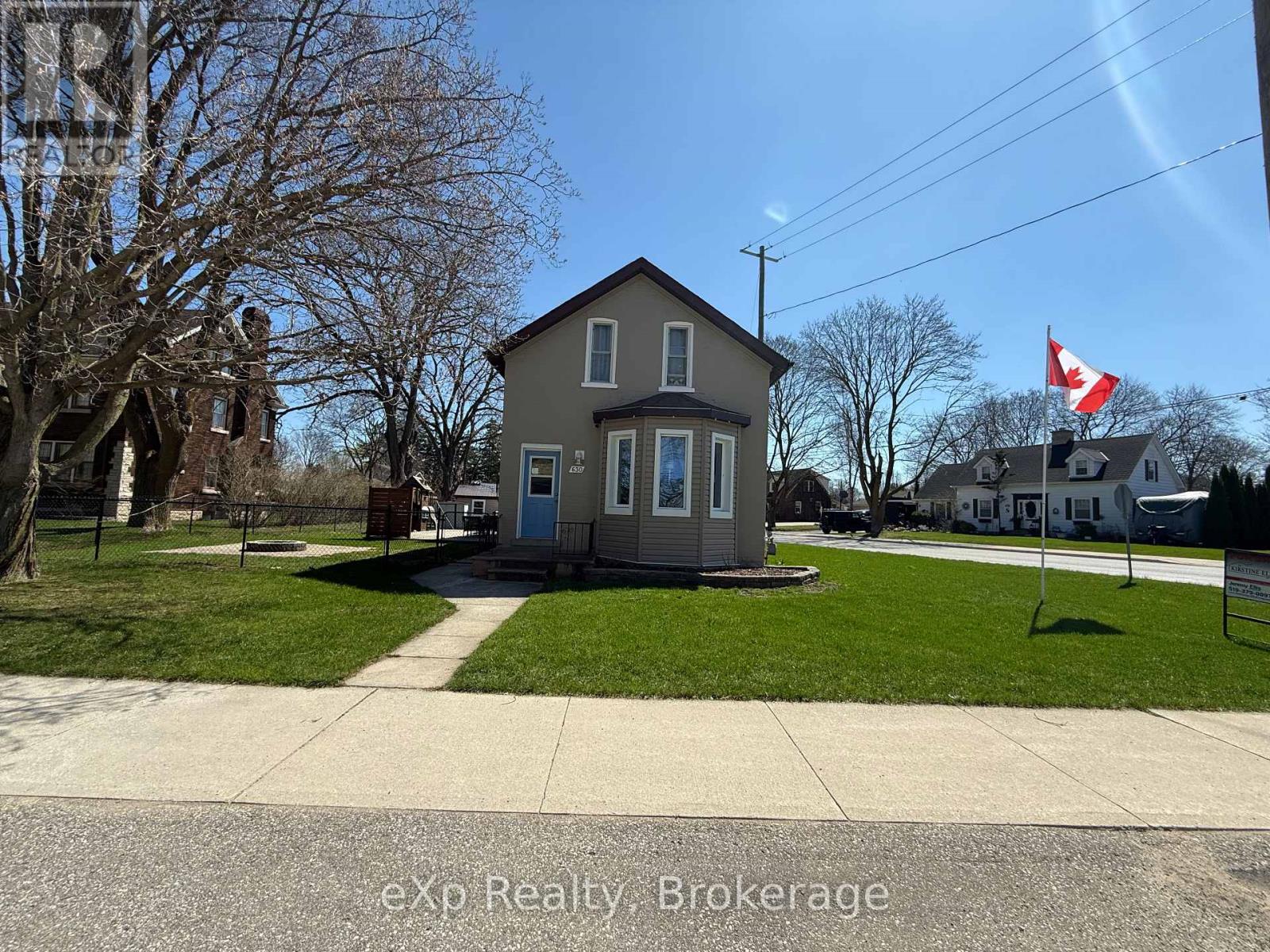 property-image
