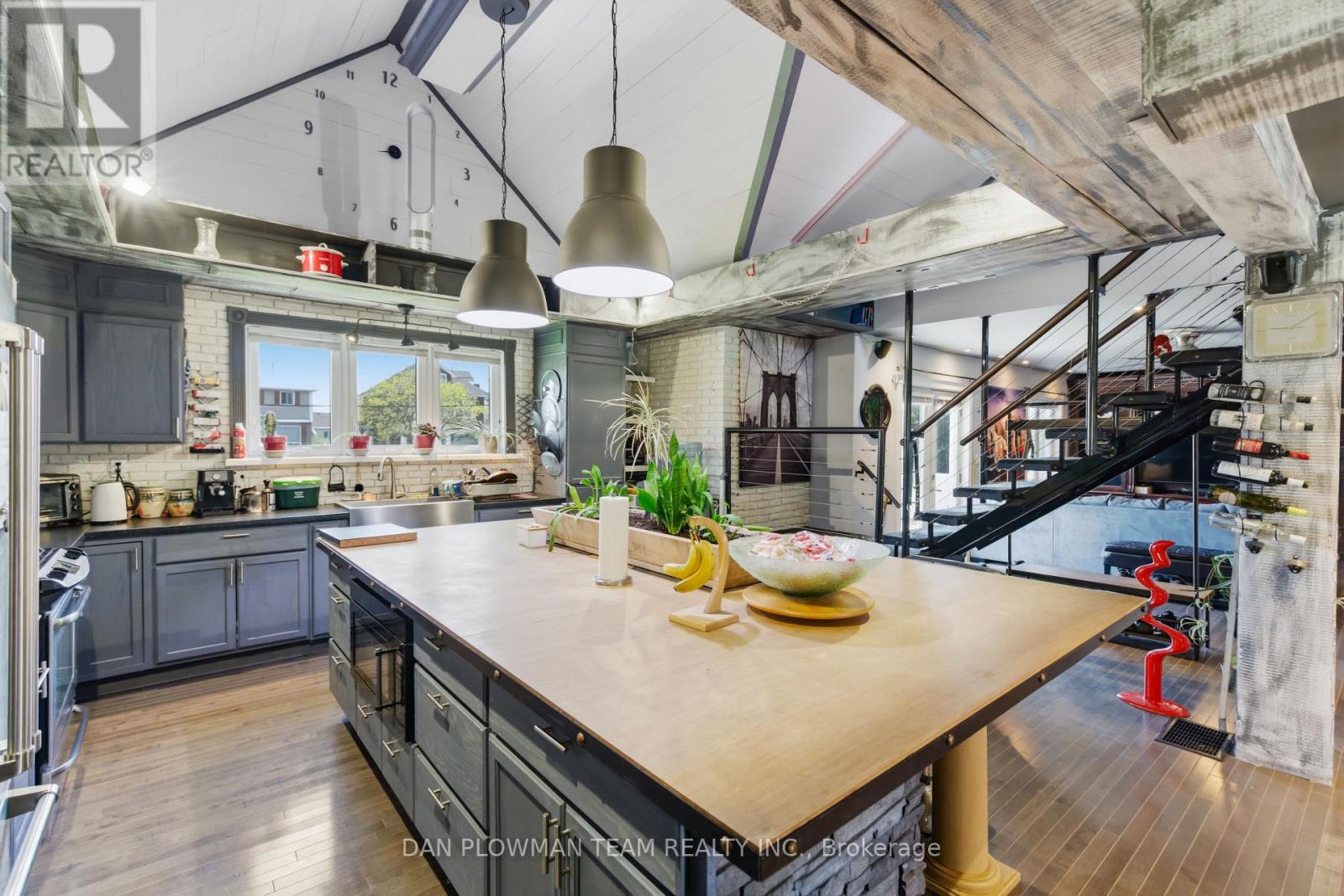 property-image