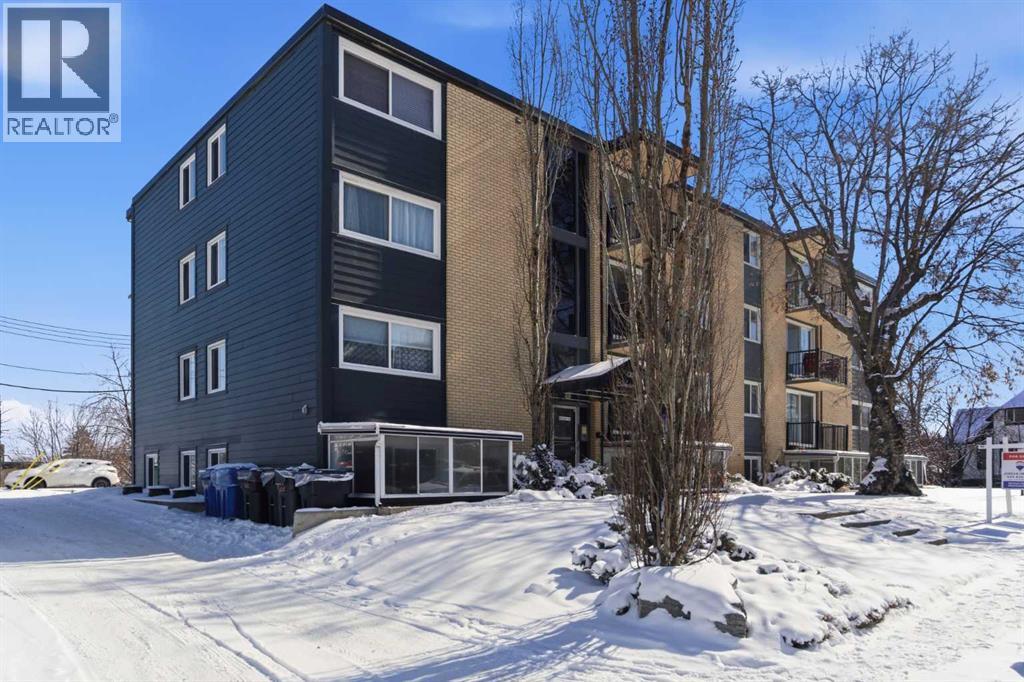 Apartment for Sale in 101, 2220 16A Street SW|Calgary, Alberta T2T4K3 2