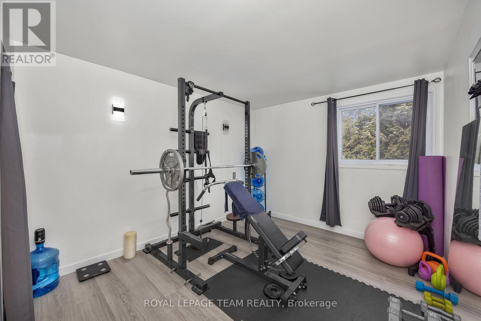 property-image