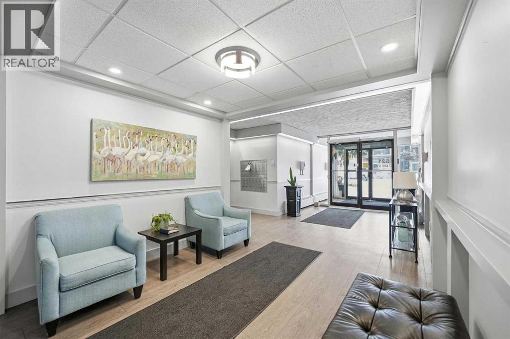 Apartment for Sale in 103, 521 57 Avenue SW|Calgary, Alberta T2V4N5 2