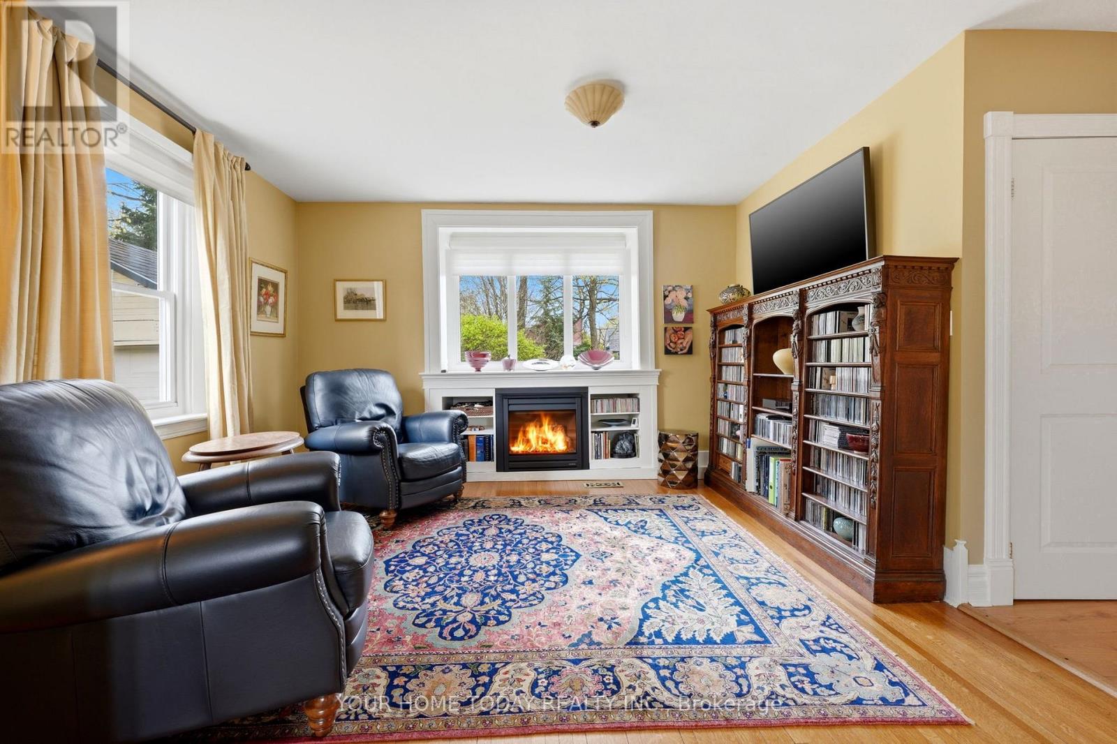 property-image
