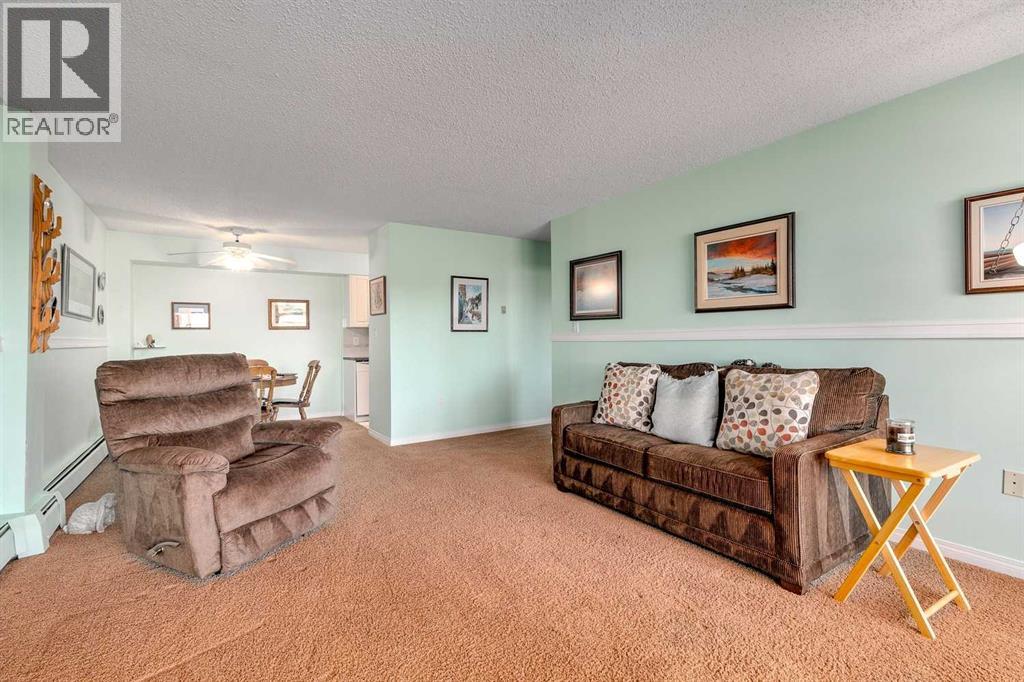 Apartment for Sale in 131, 820 89 Avenue SW|Calgary, Alberta T2V4N9 5
