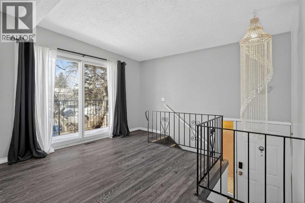 Duplex for Sale in 2240A 43 Street SE|Calgary, Alberta T2B1H5 4