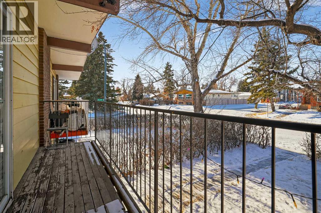 Duplex for Sale in 2240A 43 Street SE|Calgary, Alberta T2B1H5 5