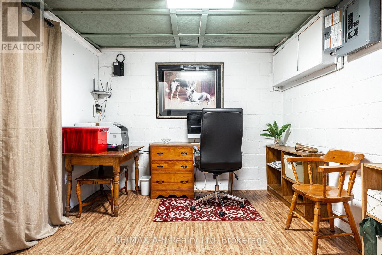 property-image