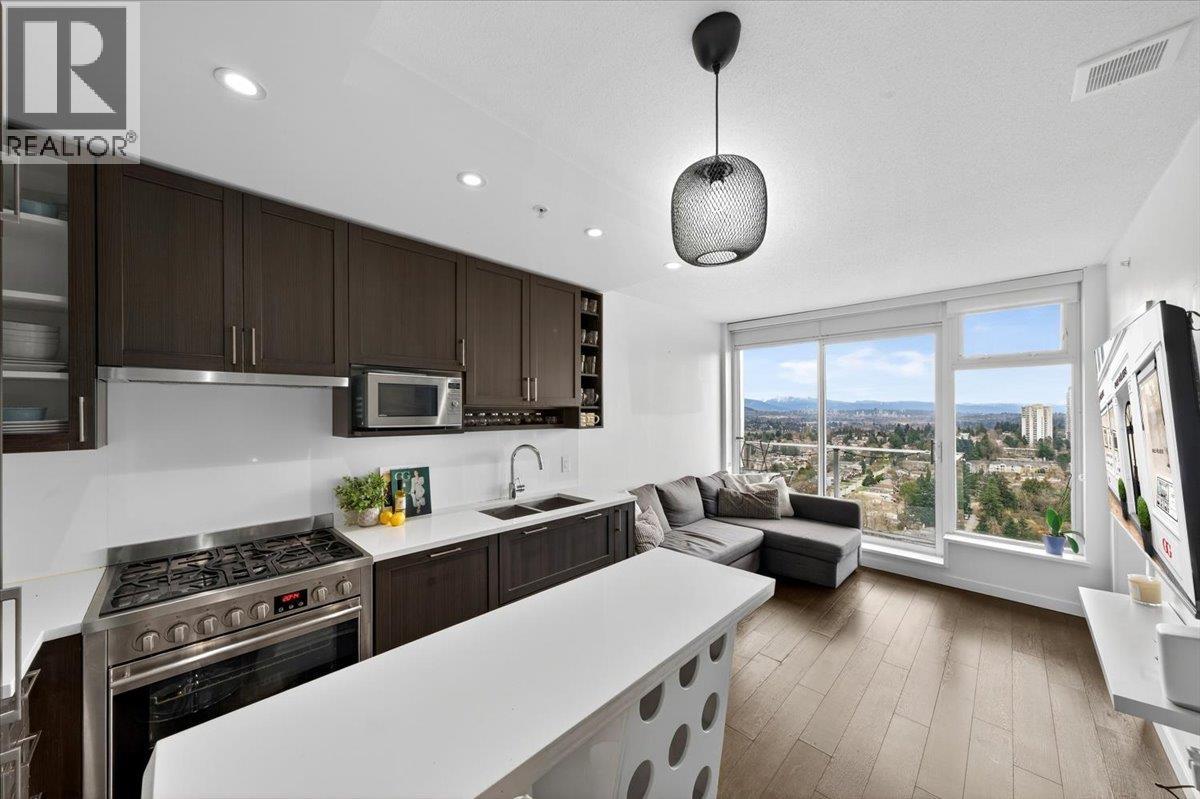 3006 5515 BOUNDARY ROAD|Vancouver, British Columbia V5R0E3