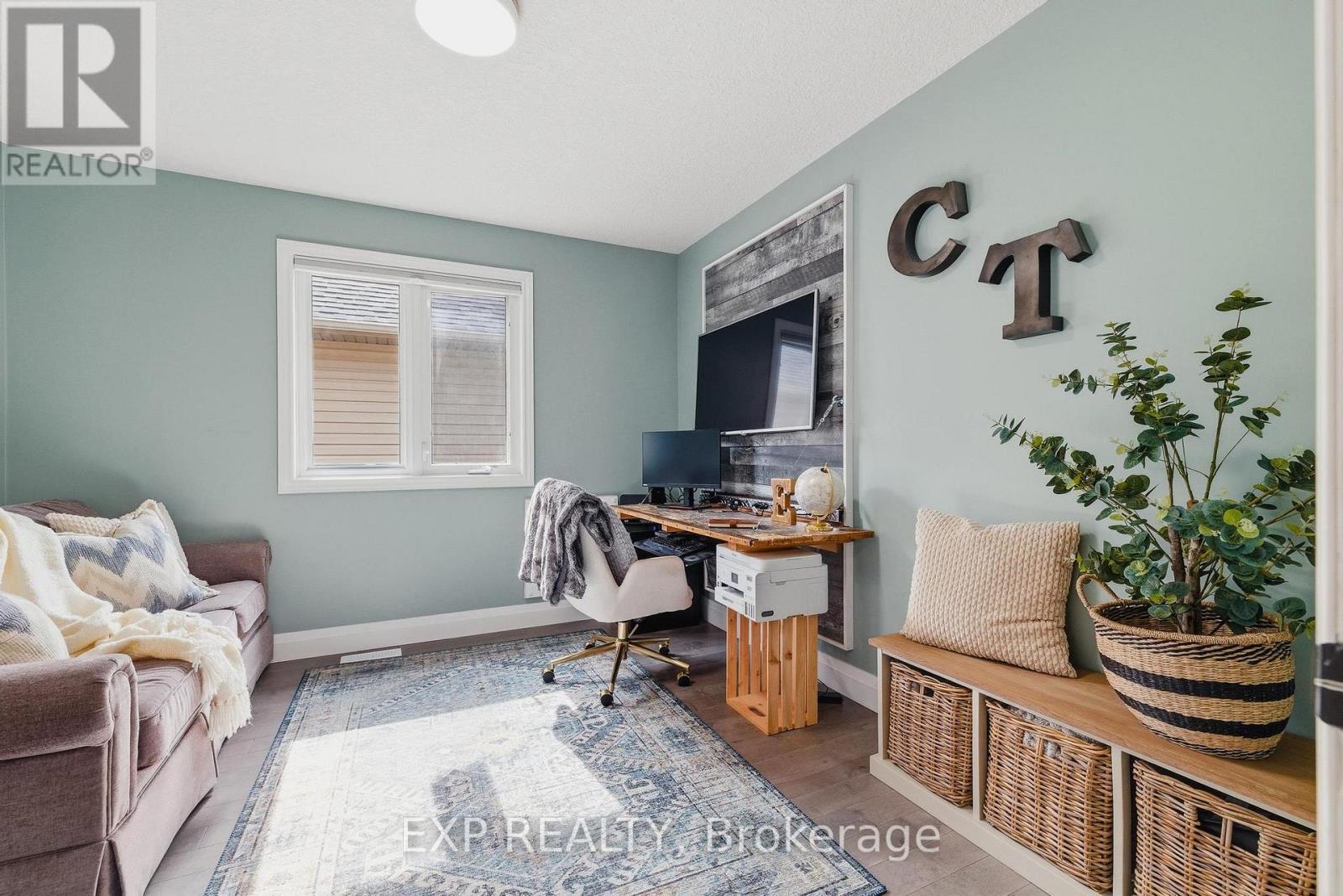 property-image