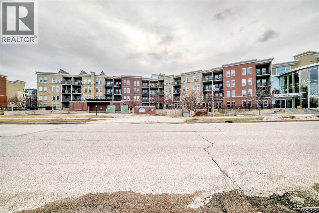 Apartment for Sale in 3008, 11811 Lake Fraser Drive SE|Calgary, Alberta T2J7J1 3