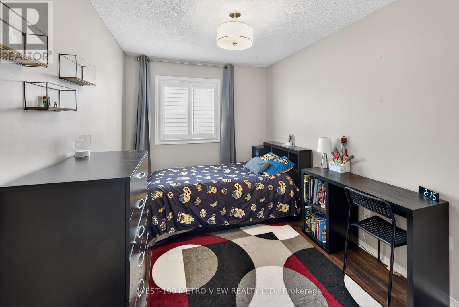 property-image