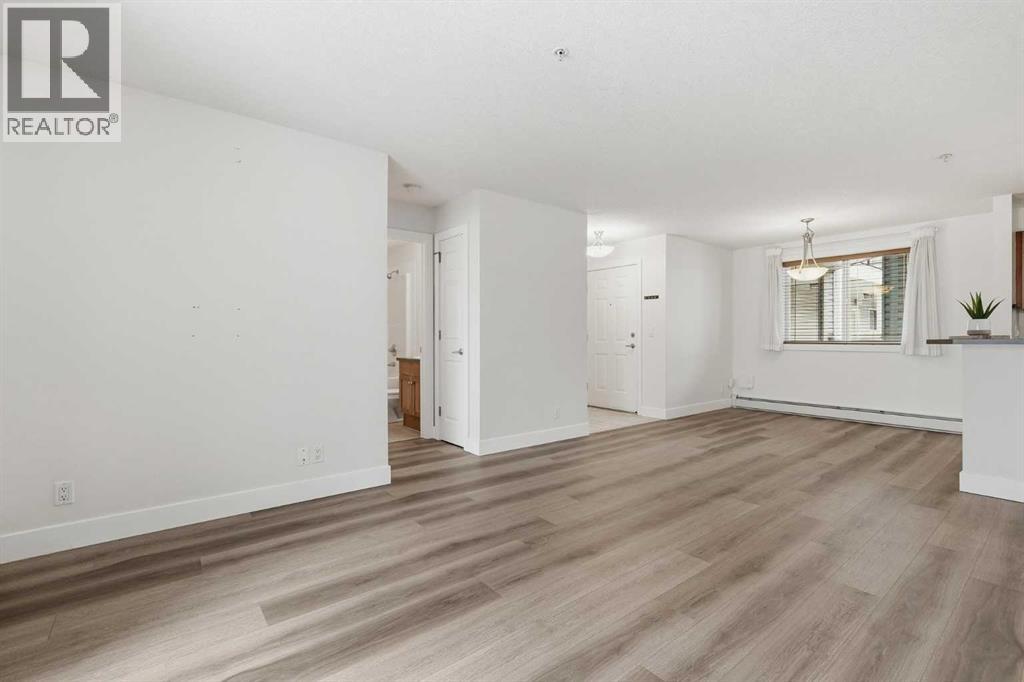 Apartment for Sale in 203, 2440 34 Avenue SW|Calgary, Alberta t2t2c8 4