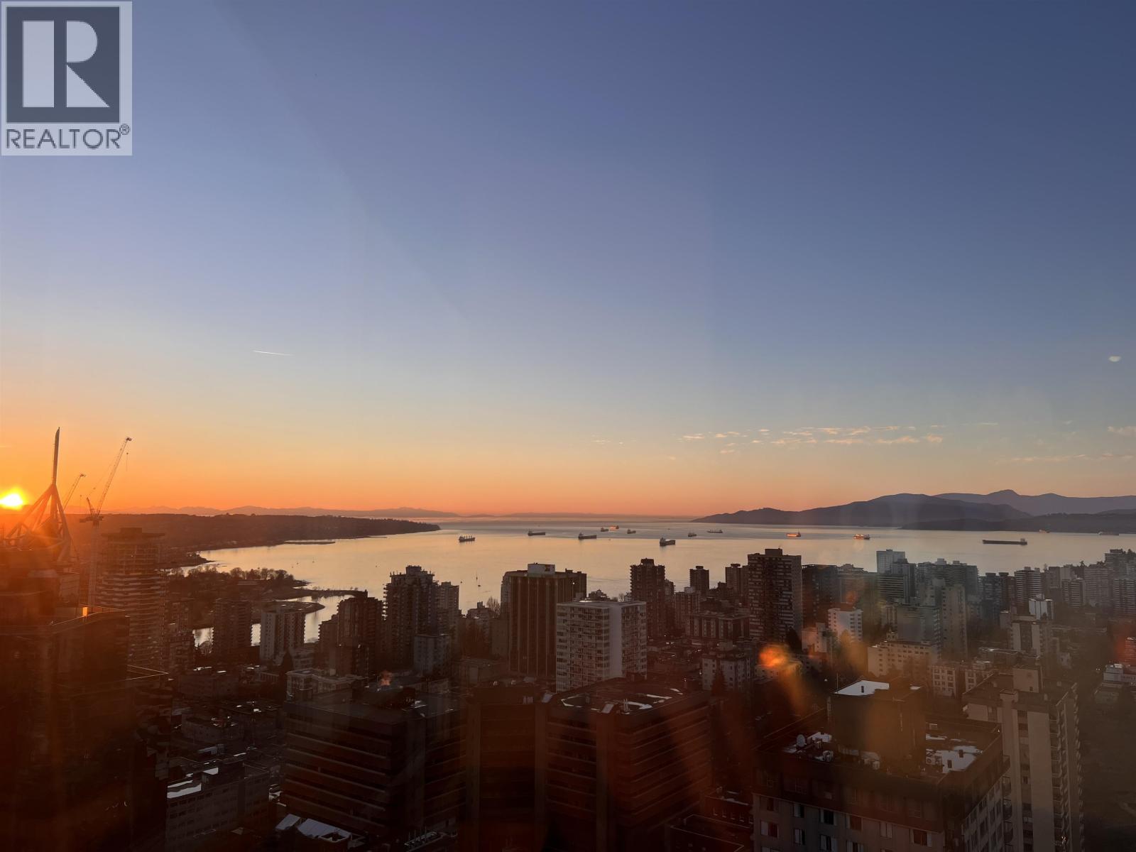 3704 938 NELSON STREET|Vancouver, British Columbia V6Z3A7