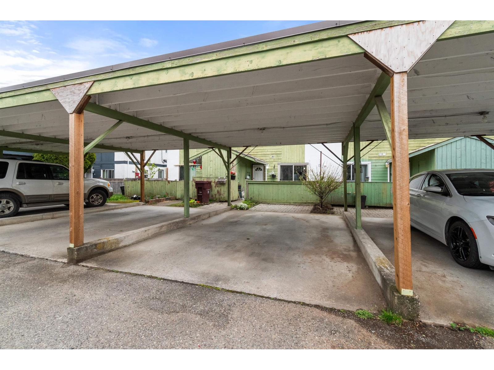 HAYAMA様 For sale: 7 9342 HAZEL STREET, Chilliwack Proper East, Chilliwack