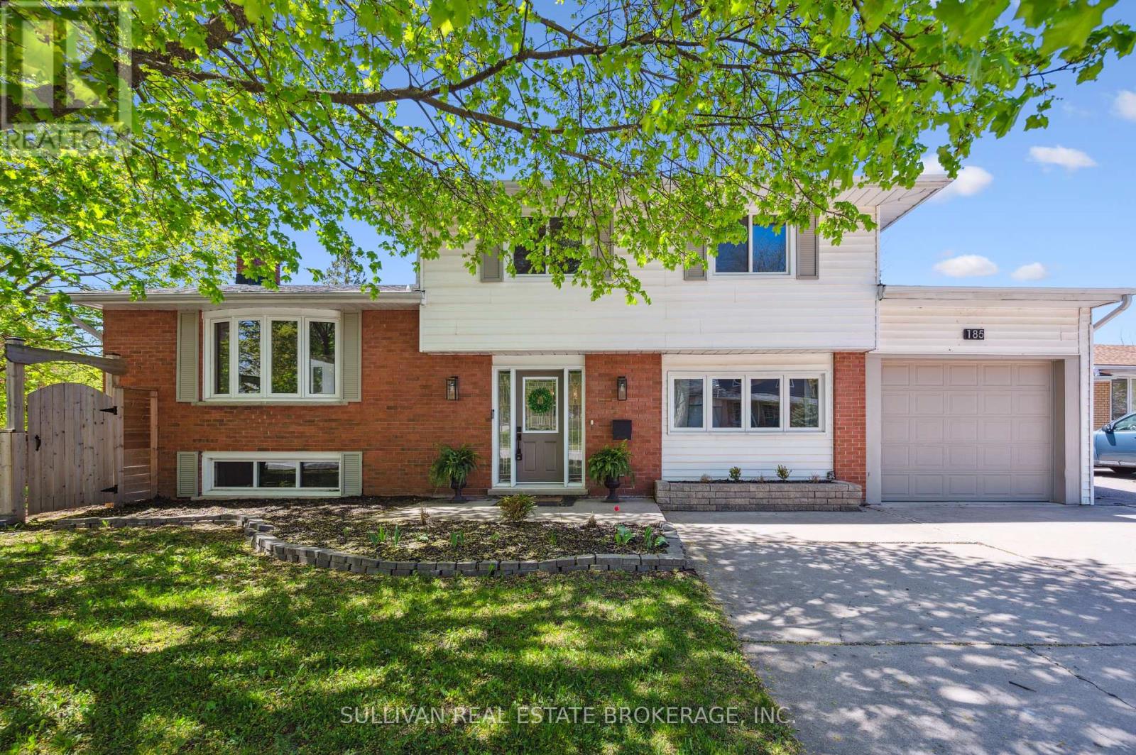 185 CARTER AVENUE, Waterloo, Ontario N2J3K5