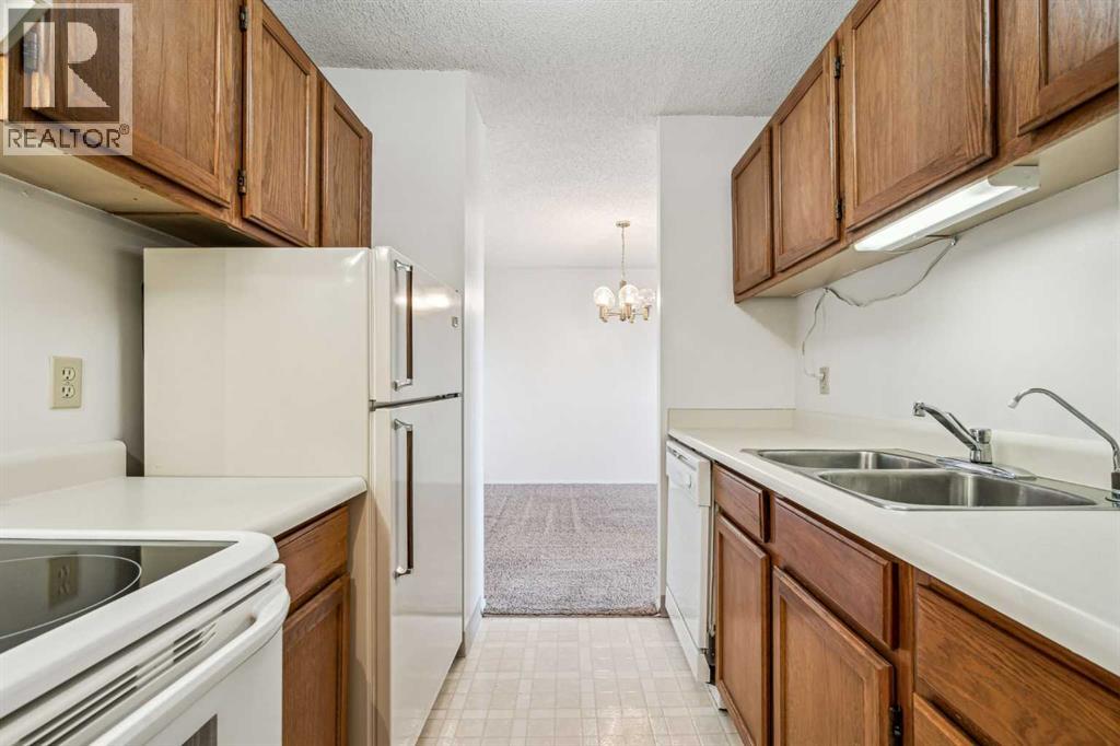 Apartment for Sale in 1609, 924 14 Avenue SW|Calgary, Alberta T2R0N7 4