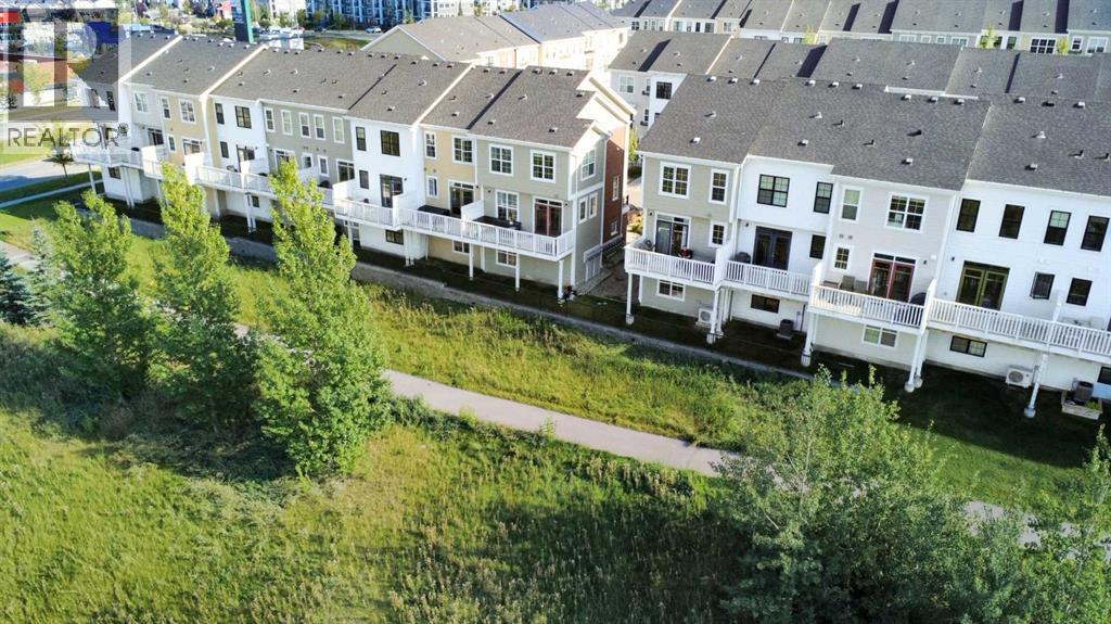 Row / Townhouse for Sale in 503 Nolanfield Villas NW|Calgary, Alberta T3R0T9 2